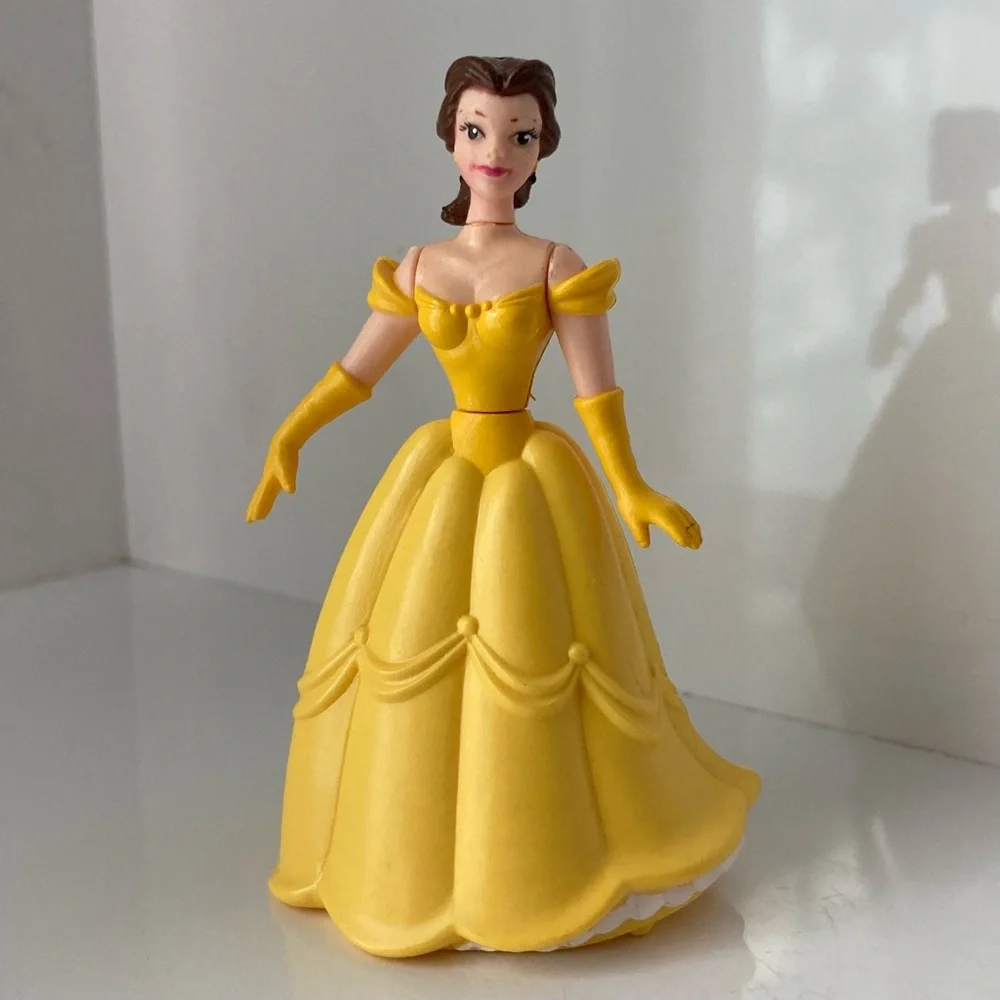 EUC Vintage Beauty & The Beast 3 pc set: bowl, cup, Belle figure, 1990's